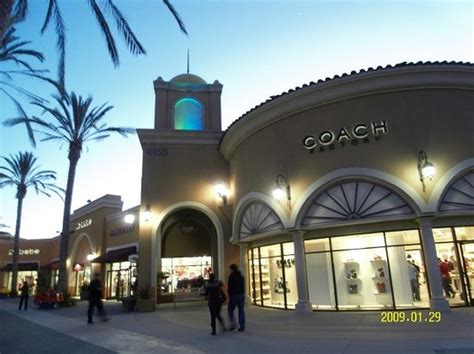 san diego factory outlet san ysidro